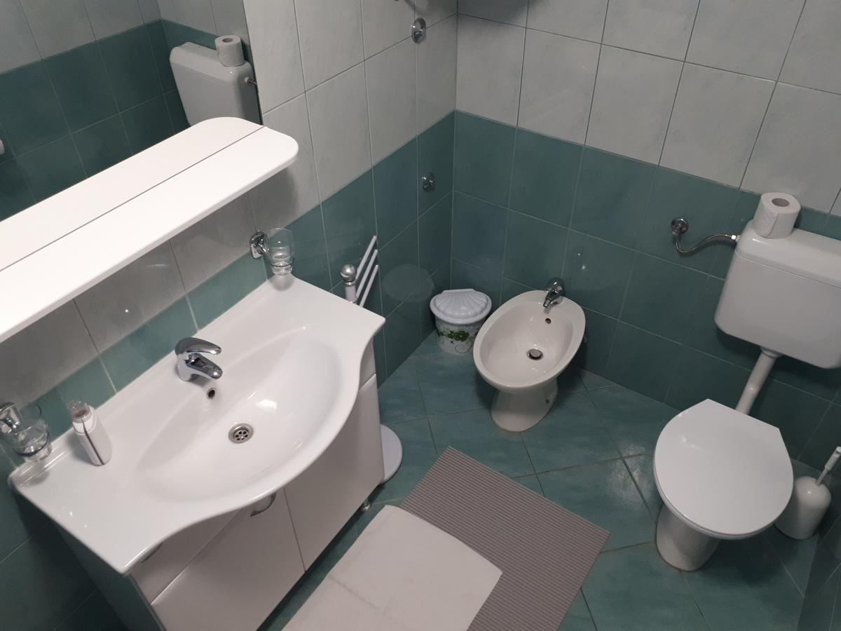 Apartments Lea ポレッチ エクステリア 写真
