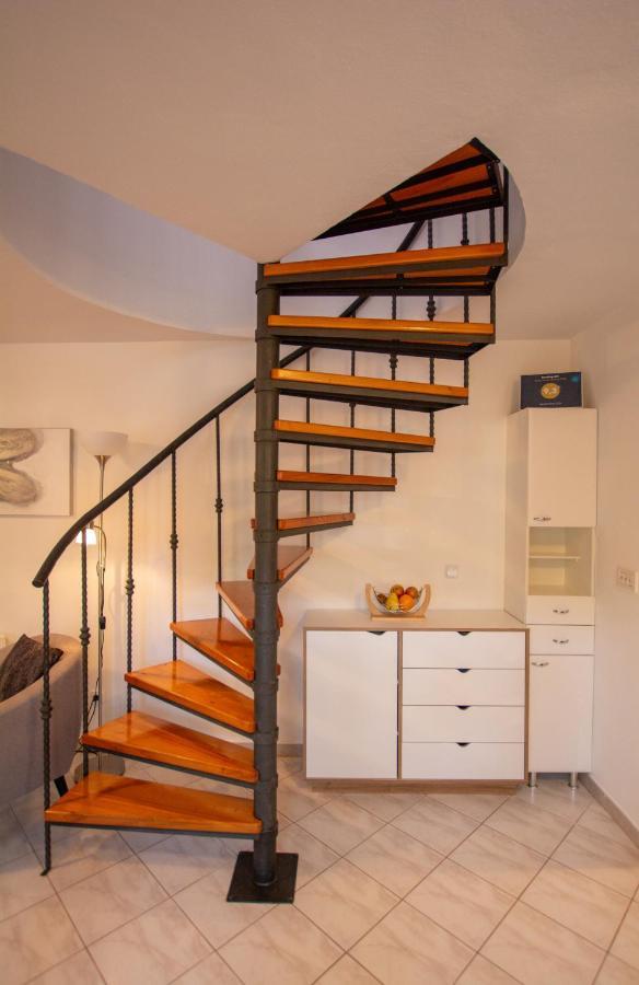 Apartments Lea ポレッチ エクステリア 写真